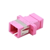 Image de Adaptateur à Fibre Optique/Manchon d'Accouplement Plastique SC/UPC vers SC/UPC 10G Multimode OM4 Simplex avec Bride, Violet